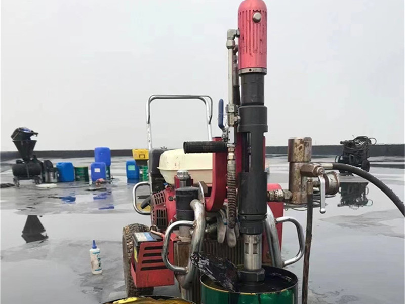 聚氨酯噴涂機(jī)廠家